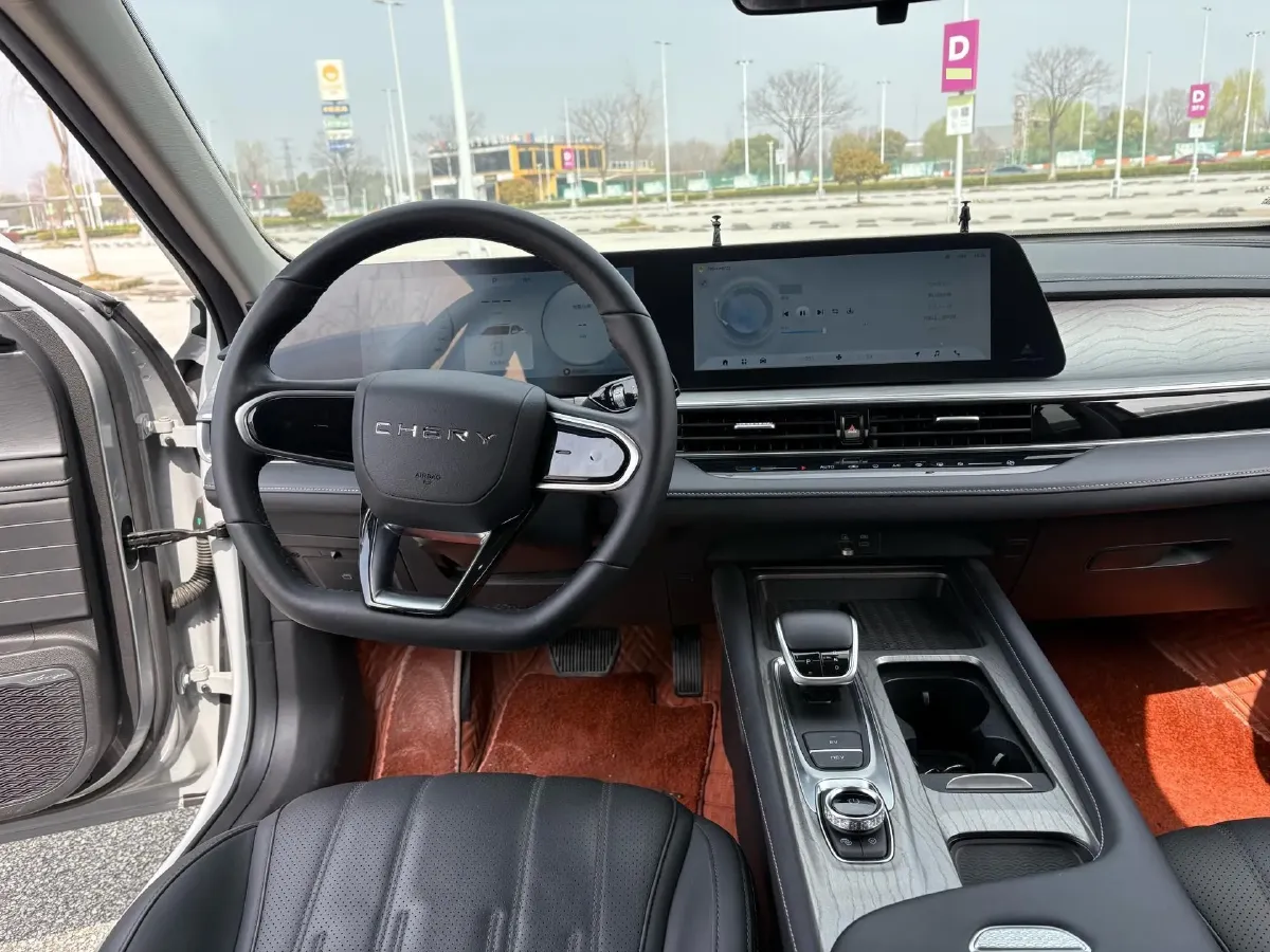 2024 Fulwin FulwinA8 1.5T 156HP L4 1DHT PHEV 18.3KWH,autocango,china used car exporter,china ev exporter,chinese used car exporter,chinese used ev exporter