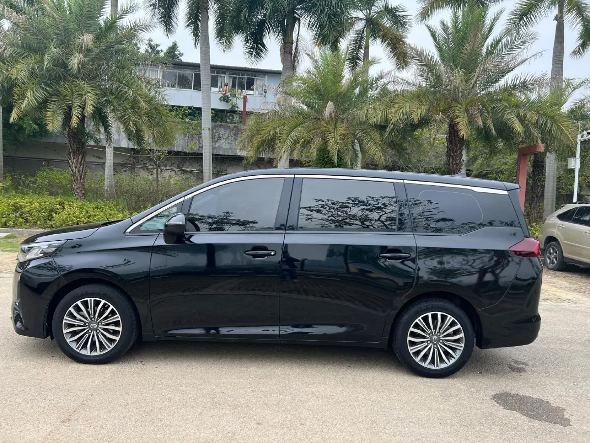 2021 GAC Trumpchi M6 1.5T 169HP L4 7DCT,autocango,china used car exporter,china ev exporter,chinese used car exporter,chinese used ev exporter