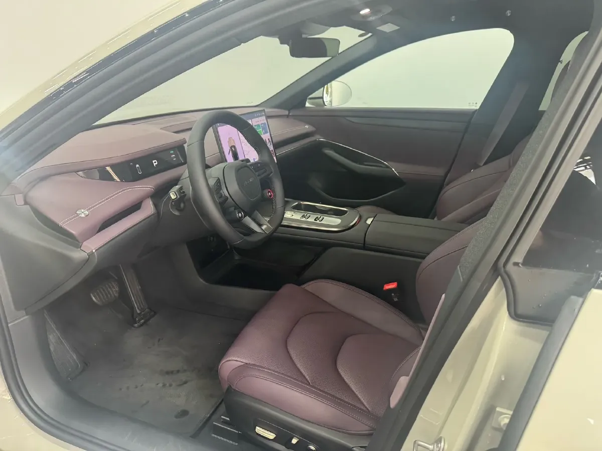 2024 MI SU7 BEV 73.6KWH,autocango,china used car exporter,china ev exporter,chinese used car exporter,chinese used ev exporter