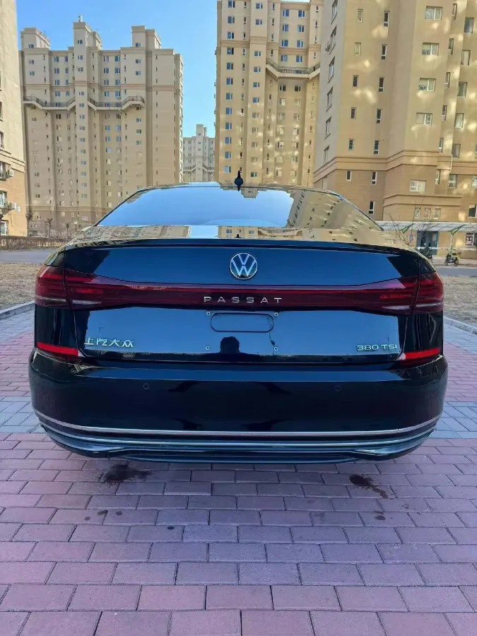 2025 Volkswagen Passat 2.0T 220HP L4 7DCT,autocango,china used car exporter,china ev exporter,chinese used car exporter,chinese used ev exporter