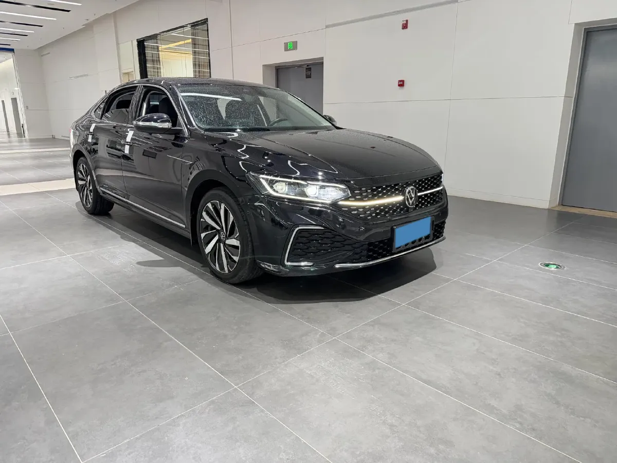 2022 Xpeng P7 BEV 60.2KWH,autocango,china used car exporter,china ev exporter,chinese used car exporter,chinese used ev exporter