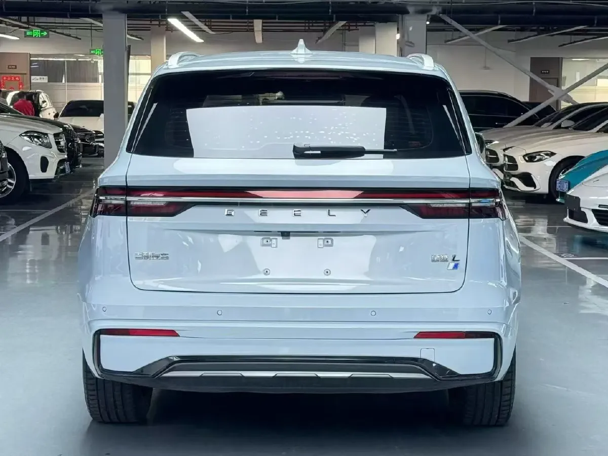 2022 Citroen C5 X 1.6T 175HP L4 8AT,autocango,china used car exporter,china ev exporter,chinese used car exporter,chinese used ev exporter