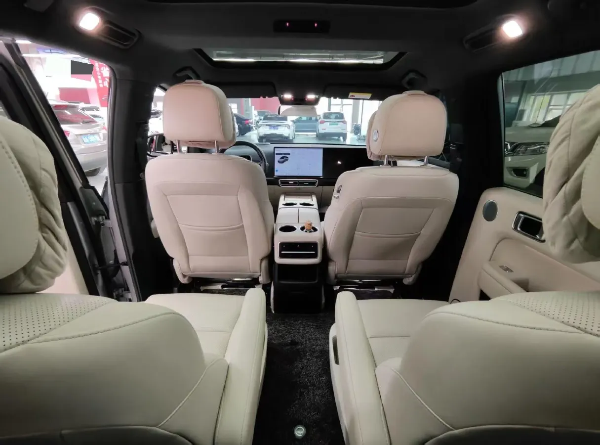 2023 Li L8 Range Extended 154HP REEV 40.9KWH,autocango,china used car exporter,china ev exporter,chinese used car exporter,chinese used ev exporter