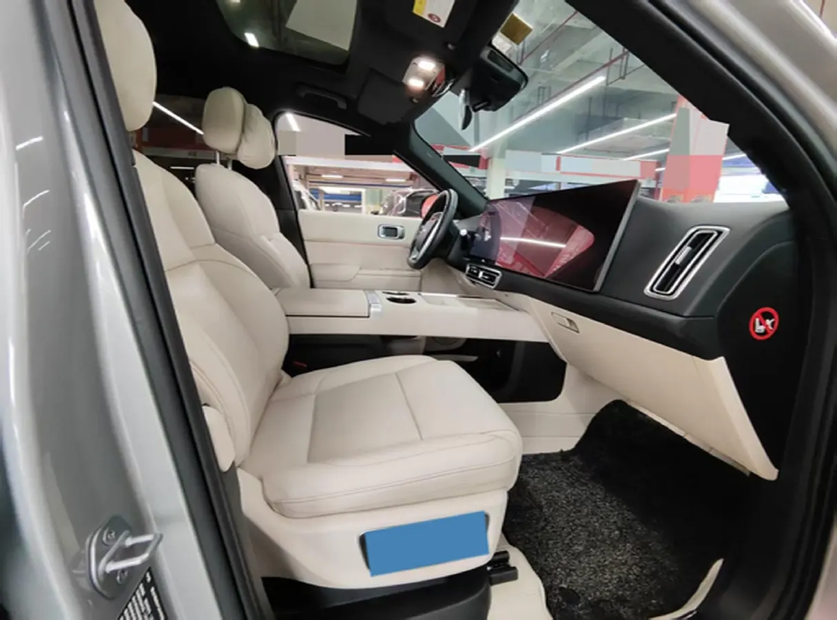 2023 Li L8 Range Extended 154HP REEV 40.9KWH,autocango,china used car exporter,china ev exporter,chinese used car exporter,chinese used ev exporter