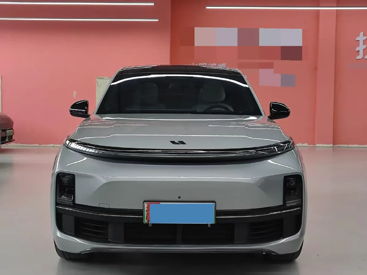 2023 Li L8 Range Extended 154HP REEV 40.9KWH,autocango,china used car exporter,china ev exporter,chinese used car exporter,chinese used ev exporter