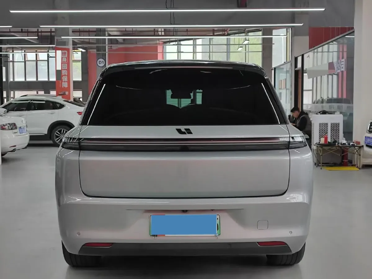 2023 Li L8 Range Extended 154HP REEV 40.9KWH,autocango,china used car exporter,china ev exporter,chinese used car exporter,chinese used ev exporter