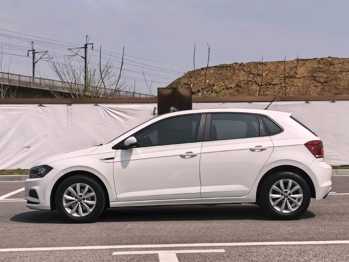 2021 Haval H6 1.5T 169HP L4 7DCT,autocango,china used car exporter,china ev exporter,chinese used car exporter,chinese used ev exporter