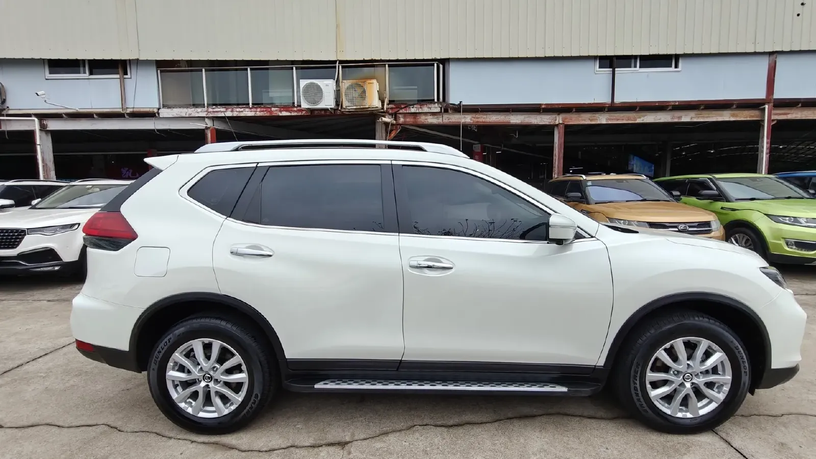 2022 Nissan X-Trail 2.0L 151HP L4 CVT,autocango,china used car exporter,china ev exporter,chinese used car exporter,chinese used ev exporter