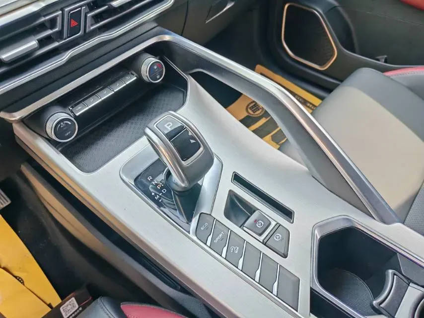 2020 Geely Coolray 1.4T 141HP L4 6DCT,autocango,china used car exporter,china ev exporter,chinese used car exporter,chinese used ev exporter