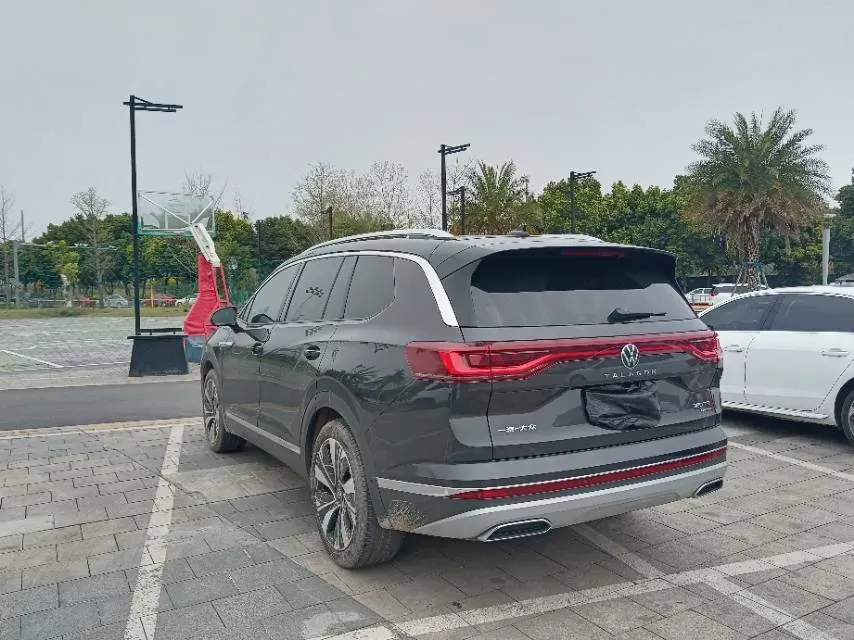 2024 Volkswagen Talagon 2.0T 220HP L4 7DCT,autocango,china used car exporter,china ev exporter,chinese used car exporter,chinese used ev exporter