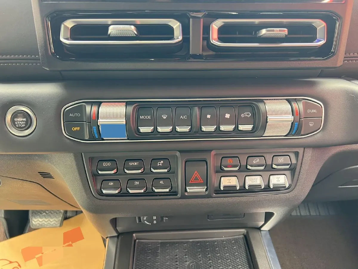 2024 212 212 T01 2.0T 252HP L4 8AT,autocango,china used car exporter,china ev exporter,chinese used car exporter,chinese used ev exporter