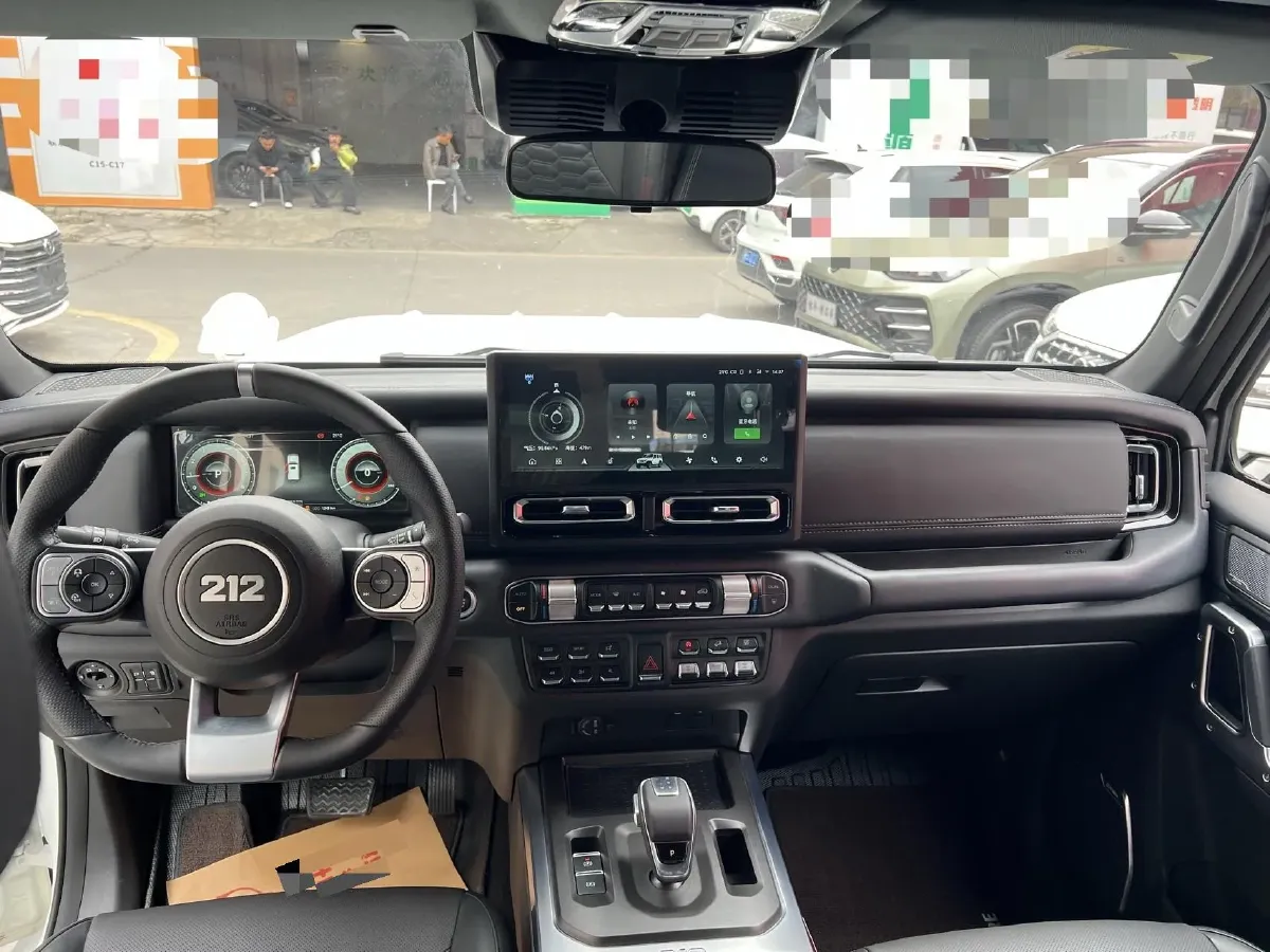 2024 212 212 T01 2.0T 252HP L4 8AT,autocango,china used car exporter,china ev exporter,chinese used car exporter,chinese used ev exporter