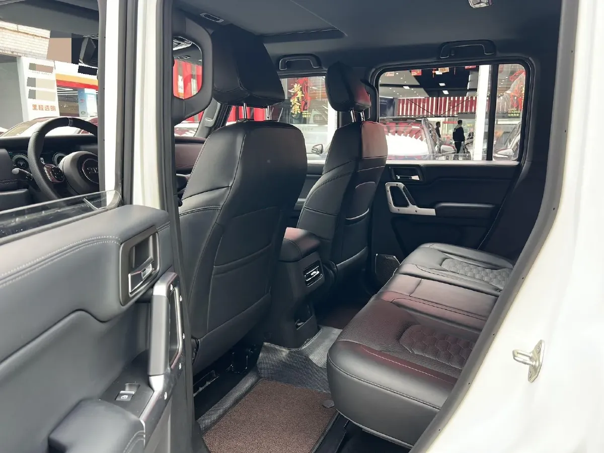 2024 212 212 T01 2.0T 252HP L4 8AT,autocango,china used car exporter,china ev exporter,chinese used car exporter,chinese used ev exporter