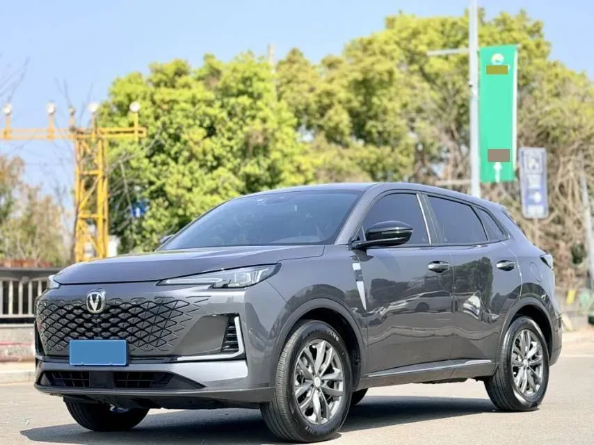 2023 ChangAn CS55 Plus 1.5T 188HP L4 7DCT,autocango,china used car exporter,china ev exporter,chinese used car exporter,chinese used ev exporter
