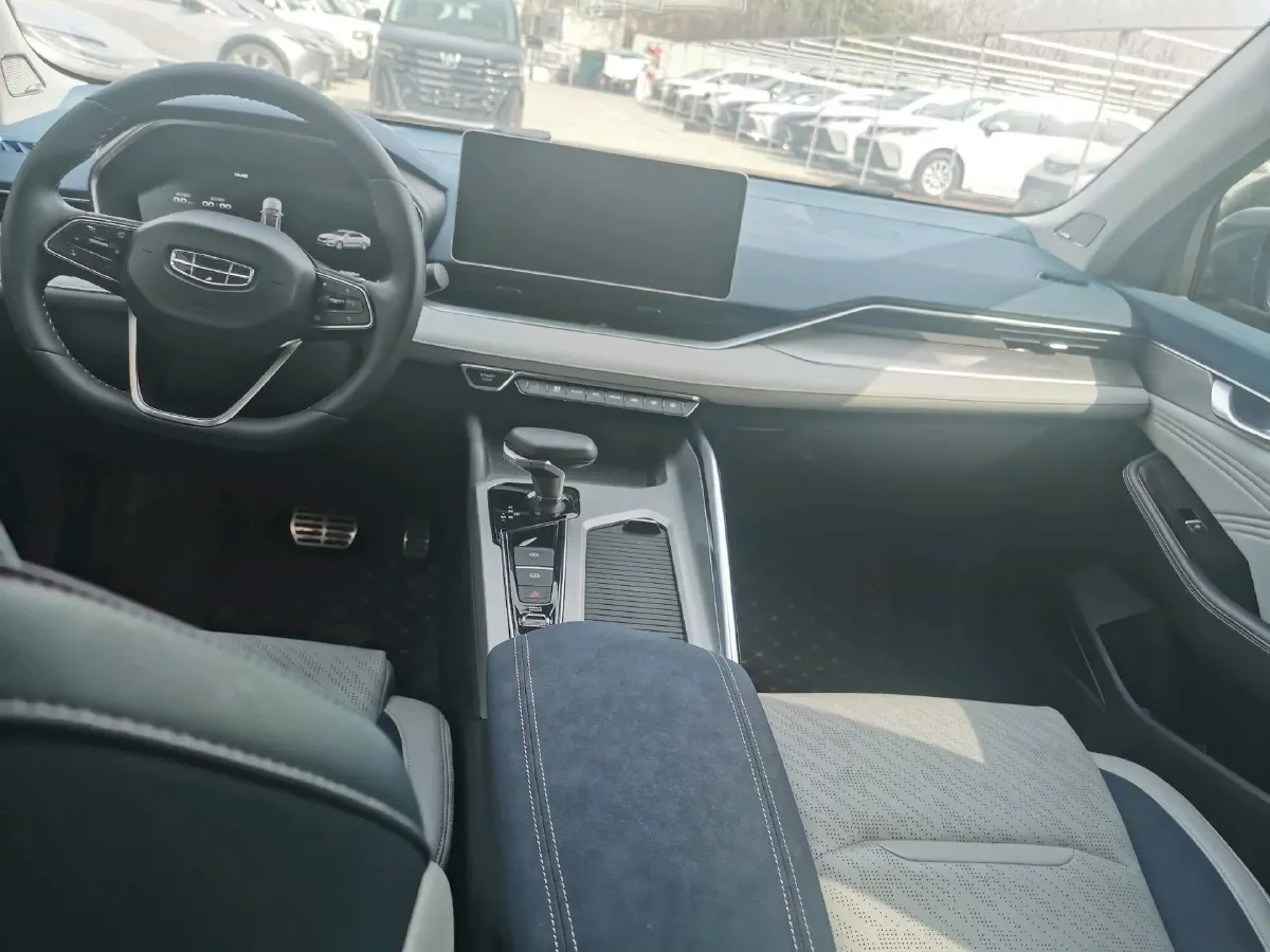 2021 Geely Preface 2.0T 190HP L4 7DCT,autocango,china used car exporter,china ev exporter,chinese used car exporter,chinese used ev exporter