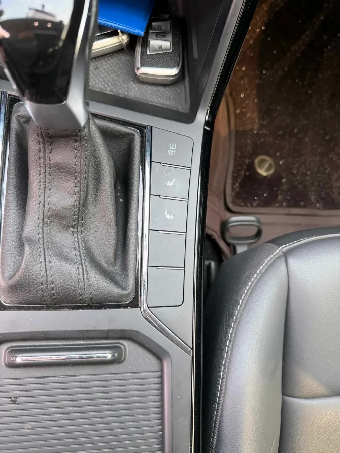 2023 Volkswagen Passat 1.4T 150HP L4 7DCT,autocango,china used car exporter,china ev exporter,chinese used car exporter,chinese used ev exporter