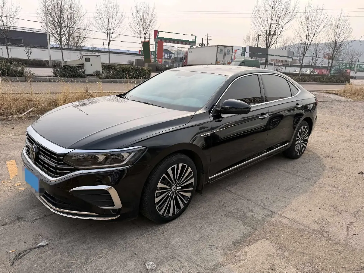 2023 Volkswagen Passat 1.4T 150HP L4 7DCT,autocango,china used car exporter,china ev exporter,chinese used car exporter,chinese used ev exporter