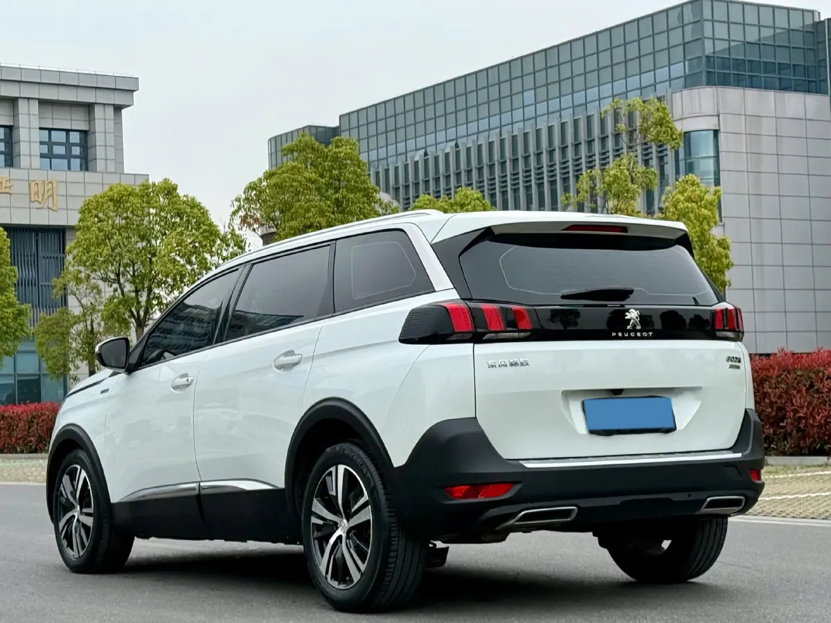 2019 Peugeot 5008 1.6T 170HP L4 6AT,autocango,china used car exporter,china ev exporter,chinese used car exporter,chinese used ev exporter