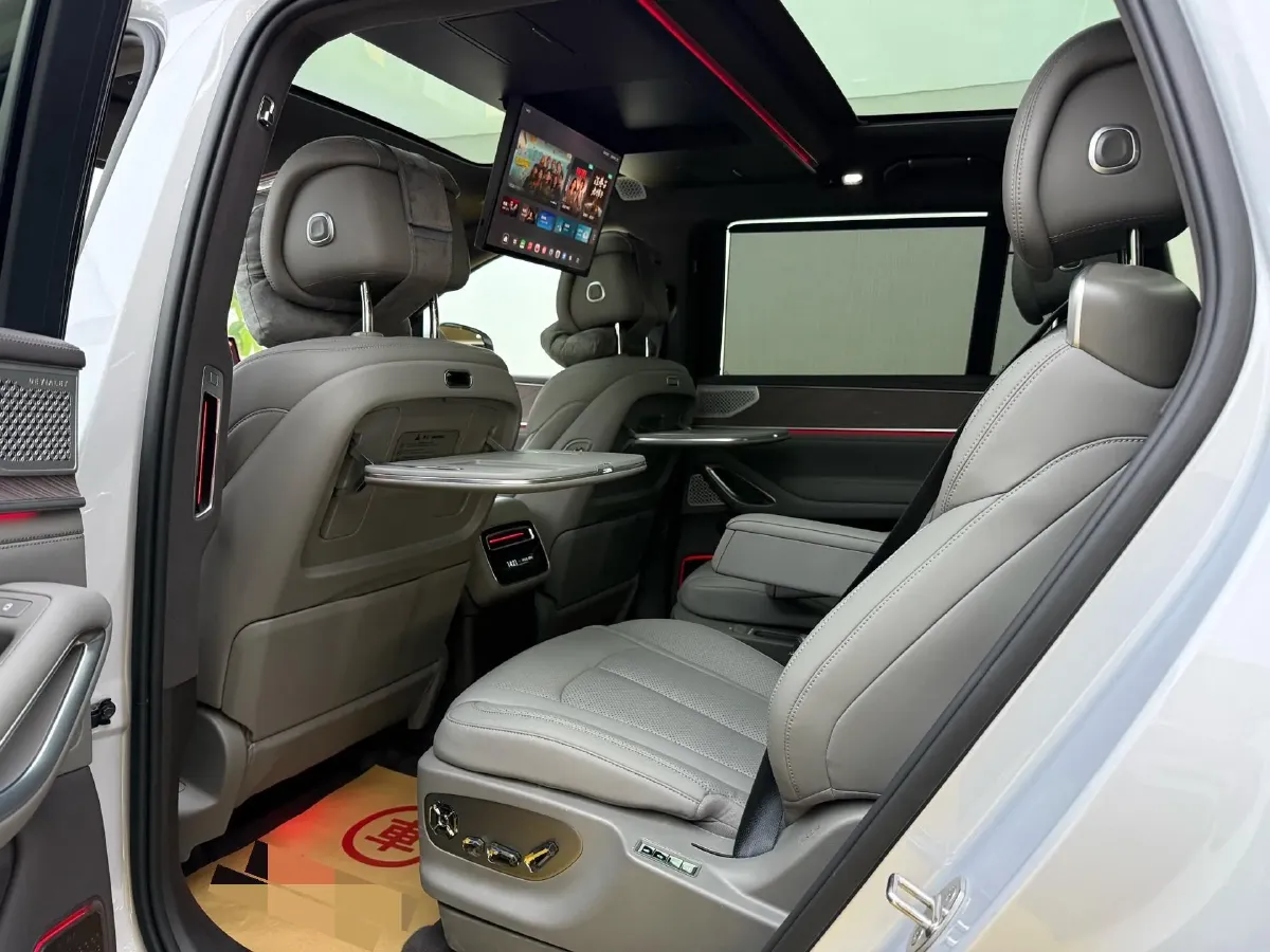 2025 Denza DenzaN9 2.0T 207HP L4 E-CVT PHEV,autocango,china used car exporter,china ev exporter,chinese used car exporter,chinese used ev exporter