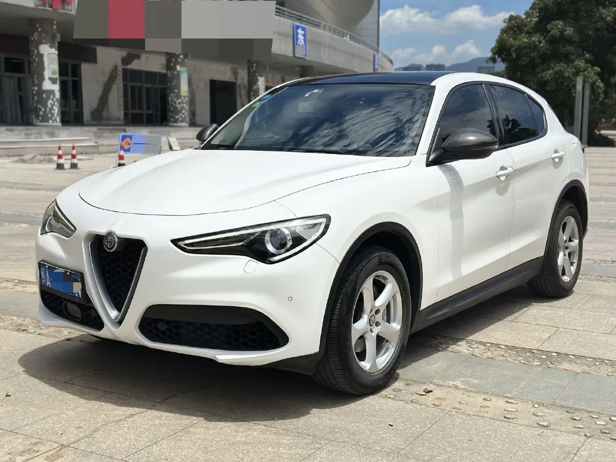 2017 Lexus NX 2.0T 238HP L4 6AT,autocango,china used car exporter,china ev exporter,chinese used car exporter,chinese used ev exporter