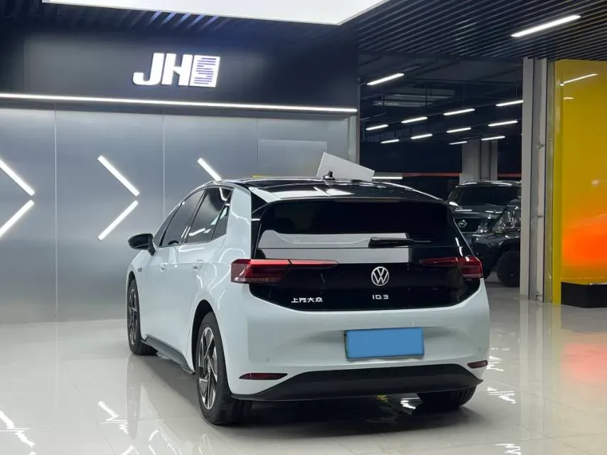 2023 Volkswagen ID.3 BEV 52.8KWH,autocango,china used car exporter,china ev exporter,chinese used car exporter,chinese used ev exporter