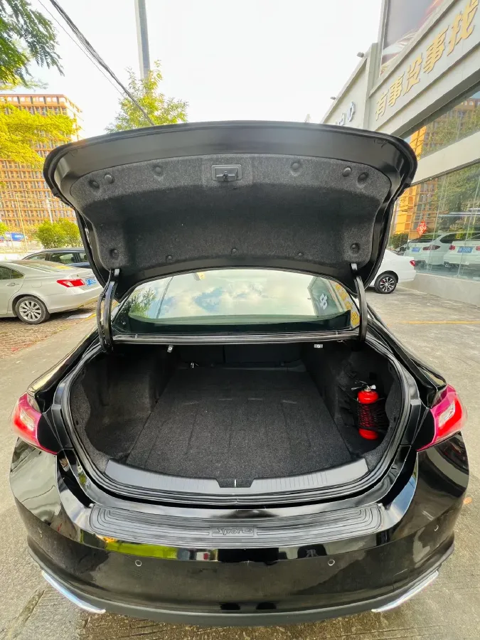 2019 Chevrolet Malibu XL 1.3T 165HP L3 CVT,autocango,china used car exporter,china ev exporter,chinese used car exporter,chinese used ev exporter