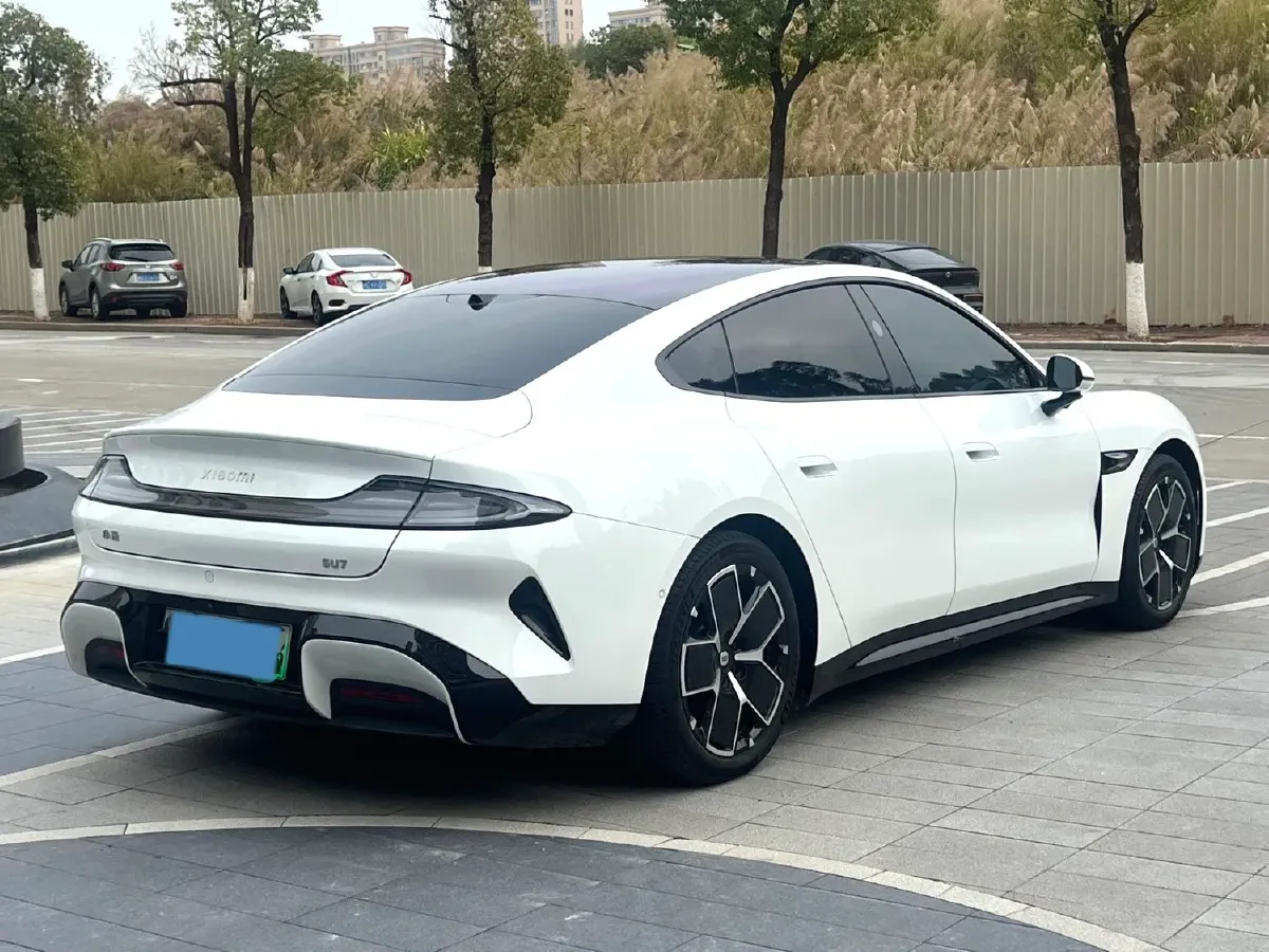 2024 MI SU7 BEV 73.6KWH,autocango,china used car exporter,china ev exporter,chinese used car exporter,chinese used ev exporter