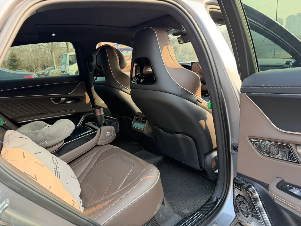 2022 Lincoln Corsair 2.0T 245HP L4 8AT,autocango,china used car exporter,china ev exporter,chinese used car exporter,chinese used ev exporter