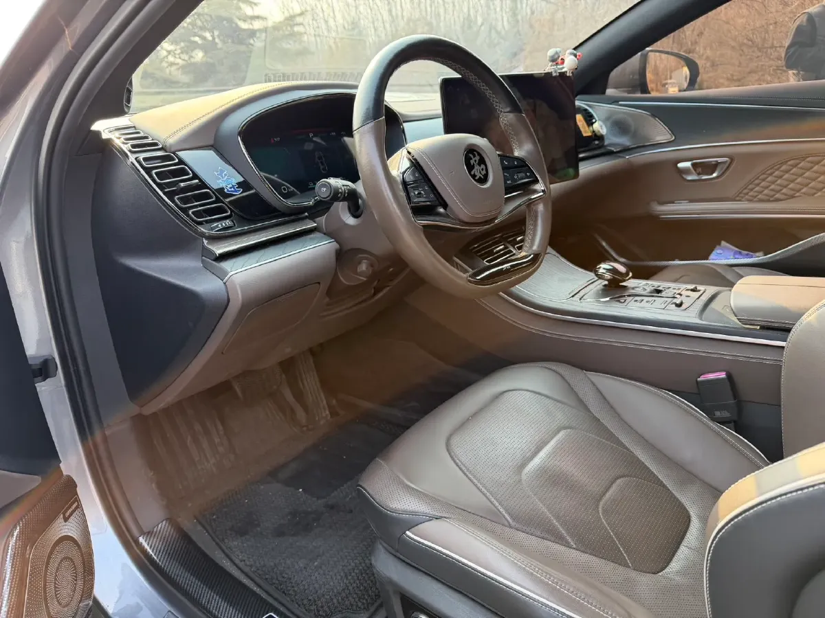 2022 Lincoln Corsair 2.0T 245HP L4 8AT,autocango,china used car exporter,china ev exporter,chinese used car exporter,chinese used ev exporter