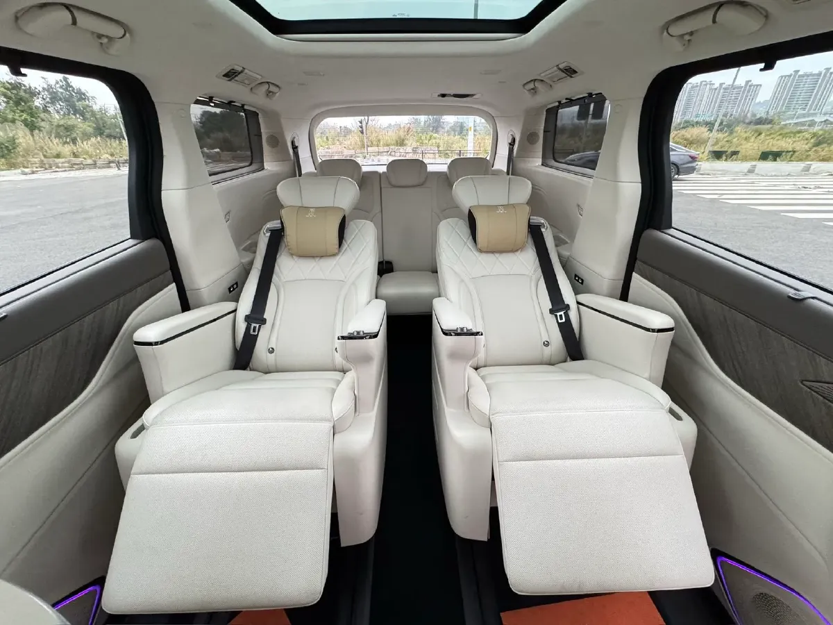 2025 WEY HighMountain 1.5T 170HP L4 4DHT PHEV,autocango,china used car exporter,china ev exporter,chinese used car exporter,chinese used ev exporter