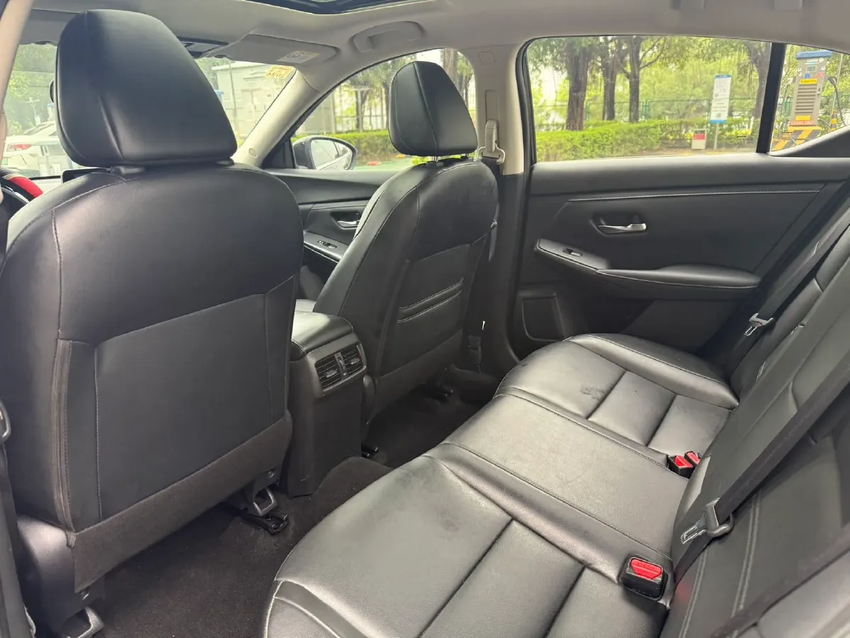 2020 Nissan Sylphy 1.6L 139HP L4 CVT,autocango,china used car exporter,china ev exporter,chinese used car exporter,chinese used ev exporter