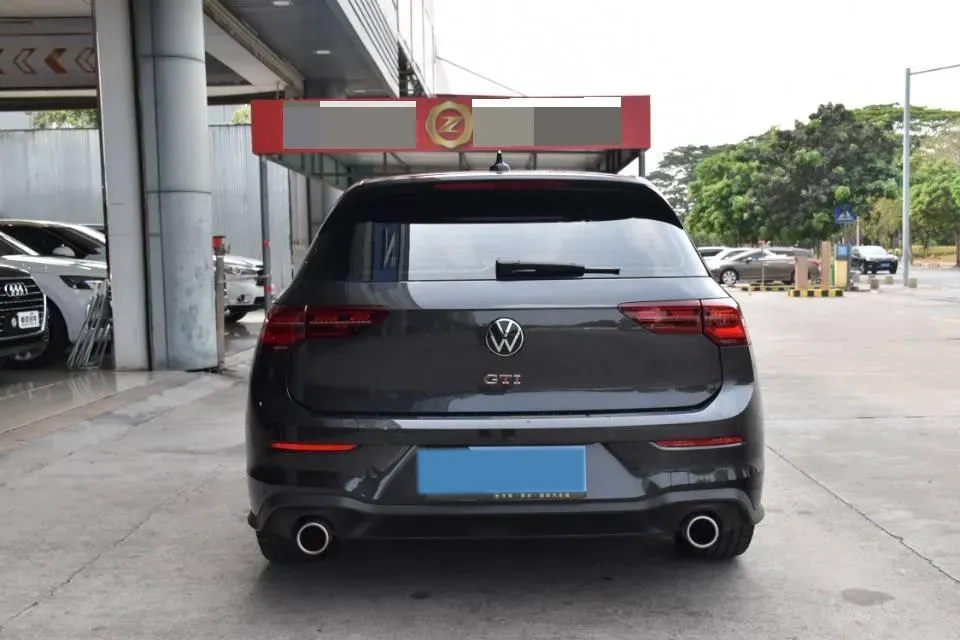 2023 Volkswagen GolfGTI 2.0T 220HP L4 7DCT,autocango,china used car exporter,china ev exporter,chinese used car exporter,chinese used ev exporter