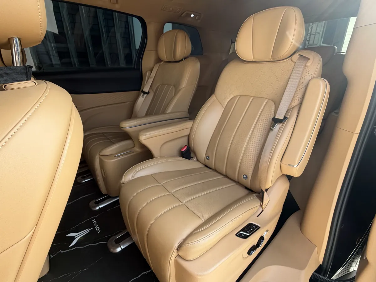 2024 Voyah FREE 1.5T 150HP L4 REEV 39.2KWH,autocango,china used car exporter,china ev exporter,chinese used car exporter,chinese used ev exporter