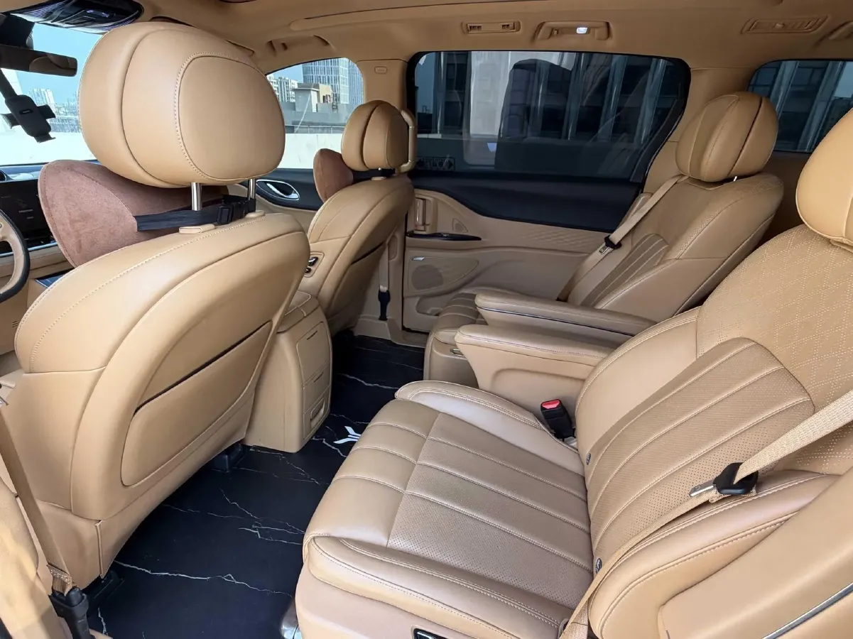 2024 Voyah FREE 1.5T 150HP L4 REEV 39.2KWH,autocango,china used car exporter,china ev exporter,chinese used car exporter,chinese used ev exporter