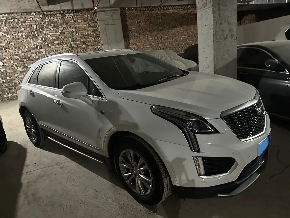 2022 Cadillac XT5 2.0T 237HP L4 9AT,autocango,china used car exporter,china ev exporter,chinese used car exporter,chinese used ev exporter
