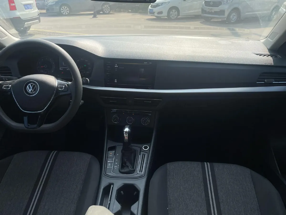 2021 Volkswagen Lavida 1.5L 113HP L4 6AT,autocango,china used car exporter,china ev exporter,chinese used car exporter,chinese used ev exporter