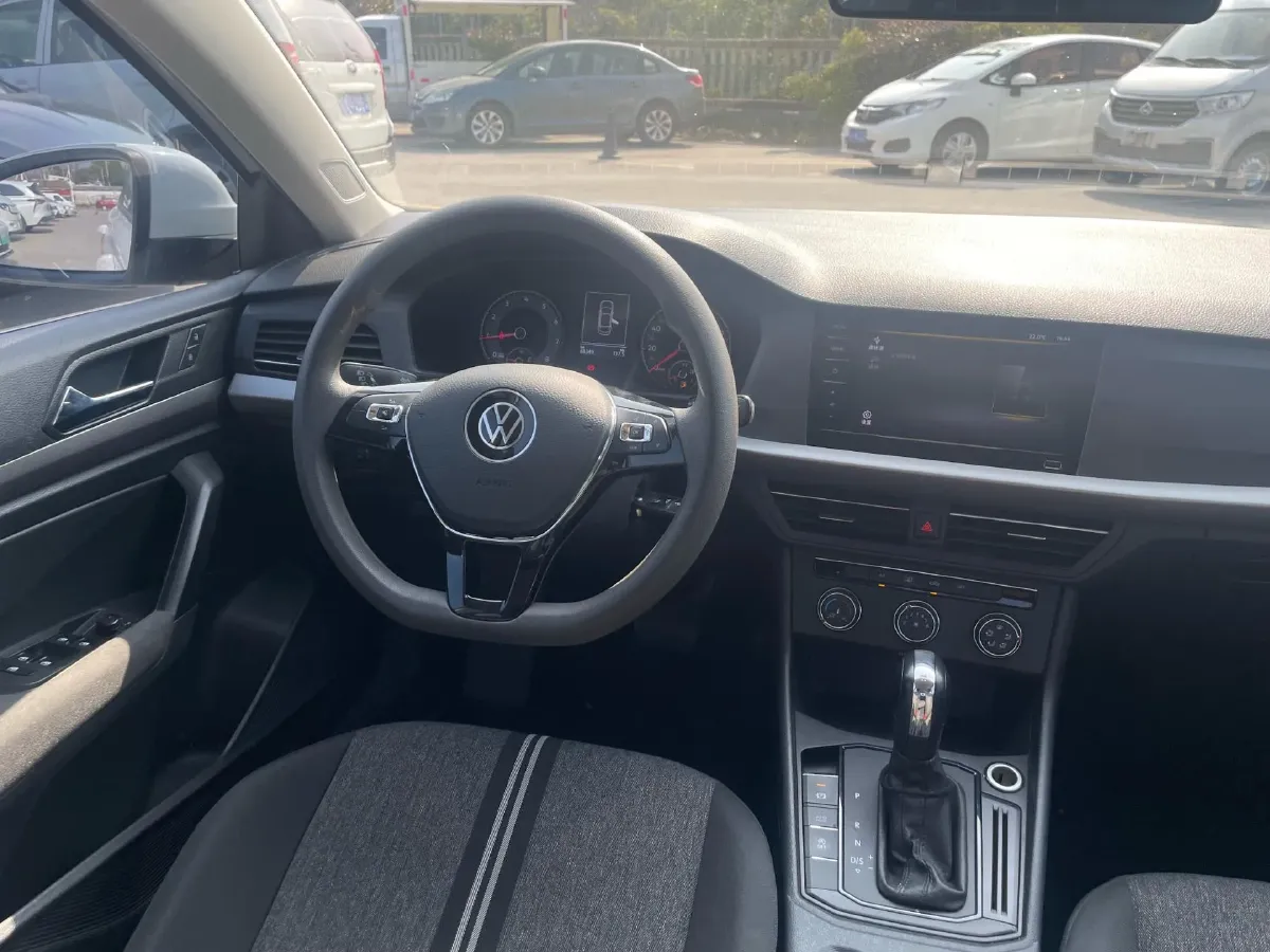 2021 Volkswagen Lavida 1.5L 113HP L4 6AT,autocango,china used car exporter,china ev exporter,chinese used car exporter,chinese used ev exporter