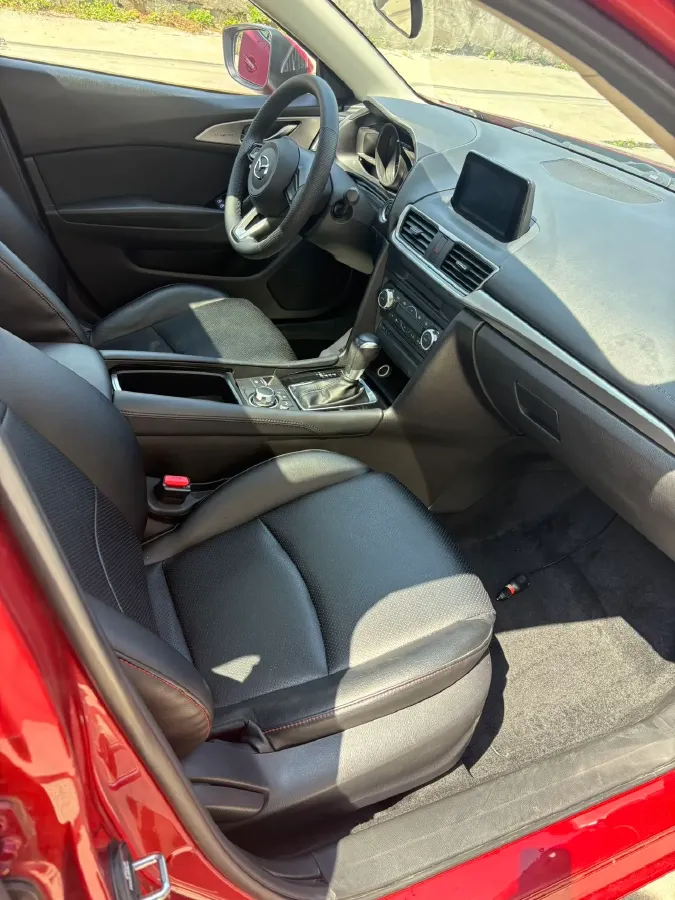 2017 Mazda 3 Axela 1.5L 117HP L4 6AT,autocango,china used car exporter,china ev exporter,chinese used car exporter,chinese used ev exporter