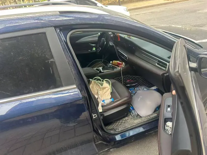 2021 Jetour X90 Plus 1.6T 197HP L4 7DCT,autocango,china used car exporter,china ev exporter,chinese used car exporter,chinese used ev exporter