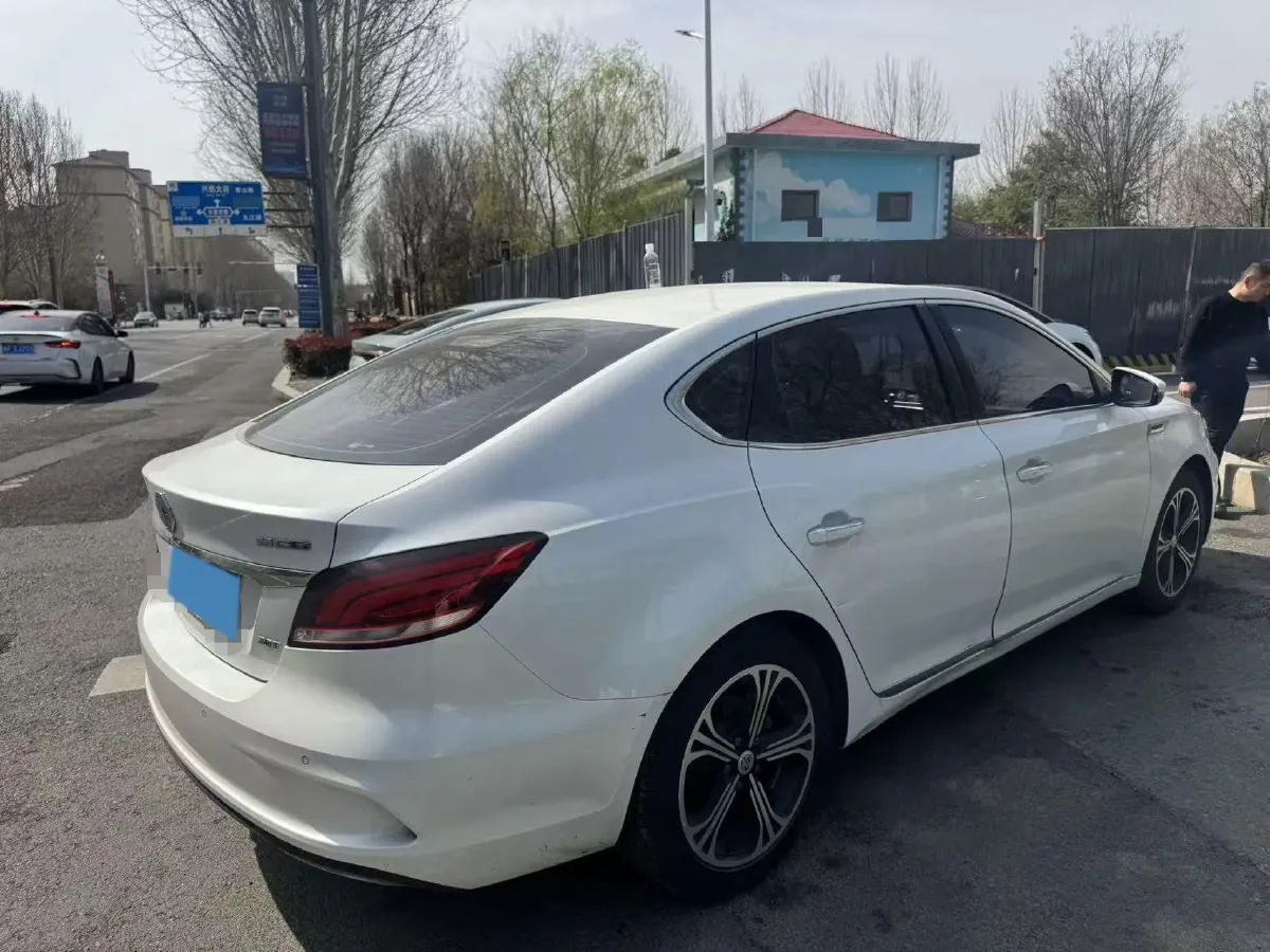 2018 MG MG6 1.5T 169HP L4 7DCT,autocango,china used car exporter,china ev exporter,chinese used car exporter,chinese used ev exporter