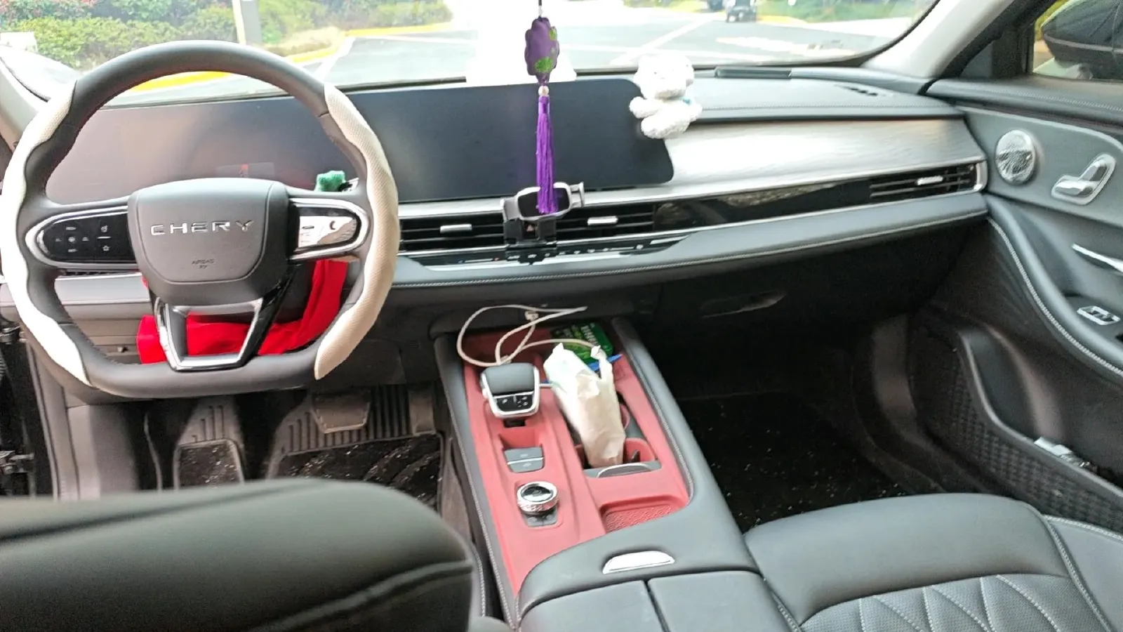 2025 Chery Arrizo 8 1.6T 197HP L4 7DCT,autocango,china used car exporter,china ev exporter,chinese used car exporter,chinese used ev exporter