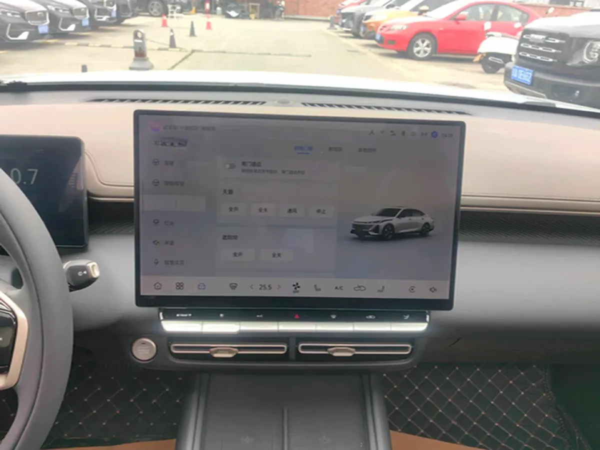 2026 ChangAn Eado 1.5T 192HP L4 7DCT,autocango,china used car exporter,china ev exporter,chinese used car exporter,chinese used ev exporter