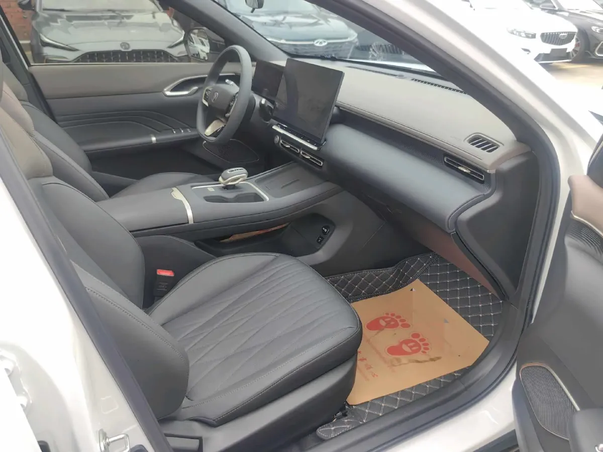 2026 ChangAn Eado 1.5T 192HP L4 7DCT,autocango,china used car exporter,china ev exporter,chinese used car exporter,chinese used ev exporter