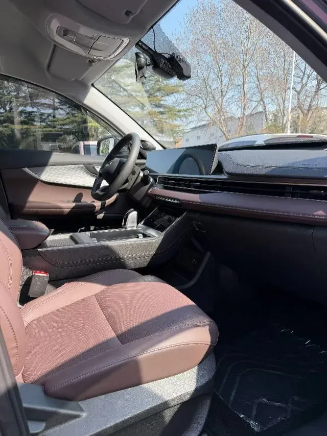 2025 Chery Tiggo 7 1.5T 156HP L4 CVT,autocango,china used car exporter,china ev exporter,chinese used car exporter,chinese used ev exporter