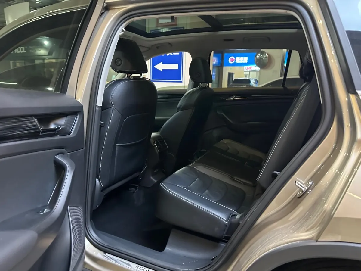 2018 Skoda Kodiak 2.0T 186HP L4 7DCT,autocango,china used car exporter,china ev exporter,chinese used car exporter,chinese used ev exporter