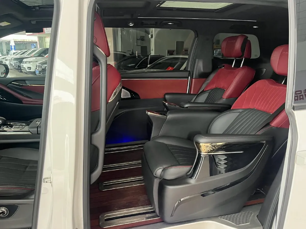 2023 GAC Trumpchi M8 2.0T 190HP L4 E-CVT Hybrid,autocango,china used car exporter,china ev exporter,chinese used car exporter,chinese used ev exporter