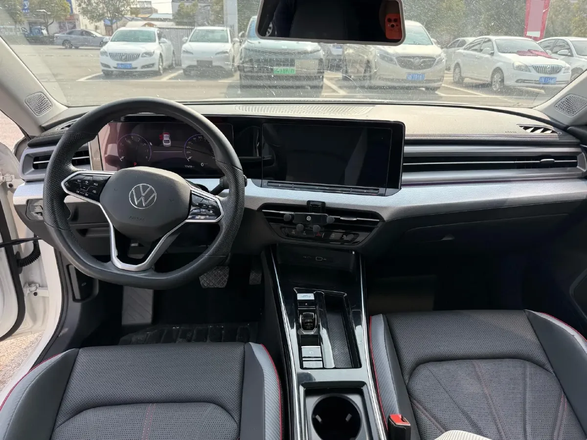 2023 Volkswagen Lamando 1.4T 150HP L4 7DCT,autocango,china used car exporter,china ev exporter,chinese used car exporter,chinese used ev exporter