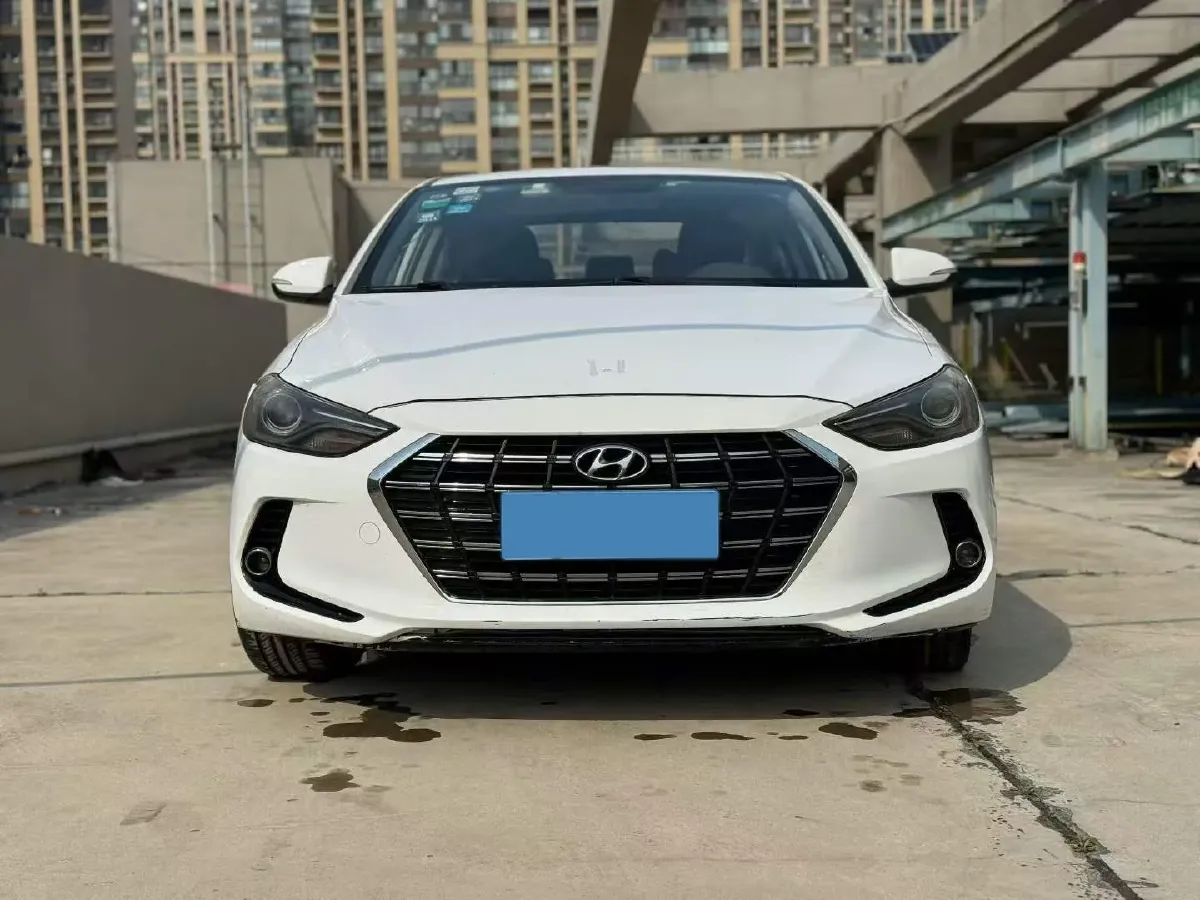 2019 Hyundai Elantra 1.5L 115HP L4 CVT,autocango,china used car exporter,china ev exporter,chinese used car exporter,chinese used ev exporter