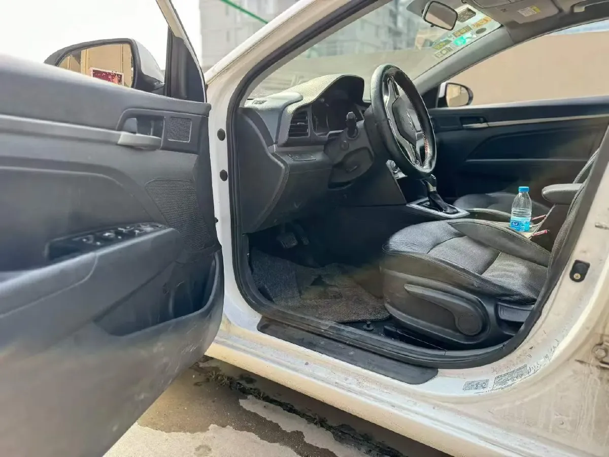 2019 Hyundai Elantra 1.5L 115HP L4 CVT,autocango,china used car exporter,china ev exporter,chinese used car exporter,chinese used ev exporter
