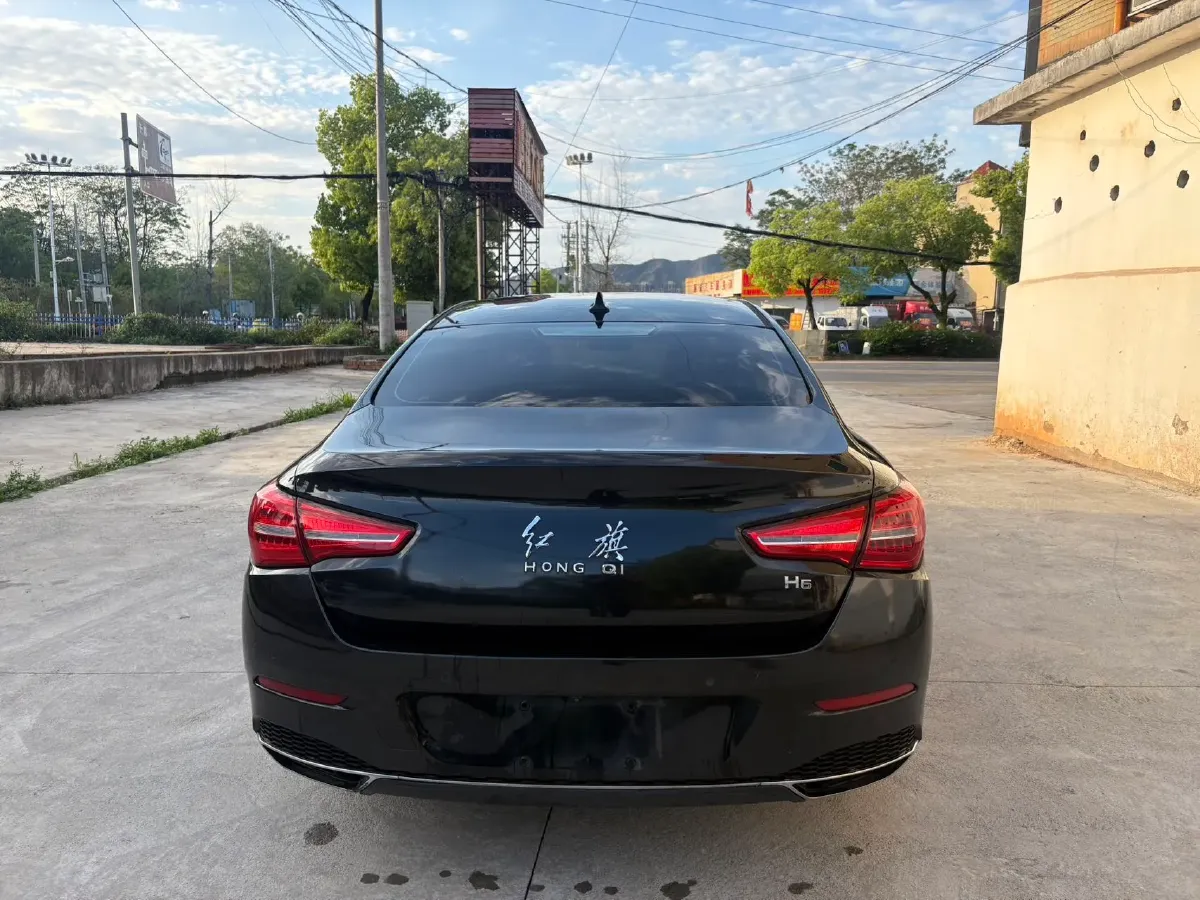 2019 HongQi H5 1.8T 180HP L4 6AT,autocango,china used car exporter,china ev exporter,chinese used car exporter,chinese used ev exporter